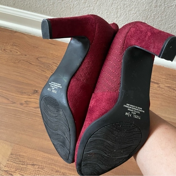 Impo Tizel ankle boot size 7 1/2 woman’s sock pull on heel fall winter like new - Picture 5 of 9